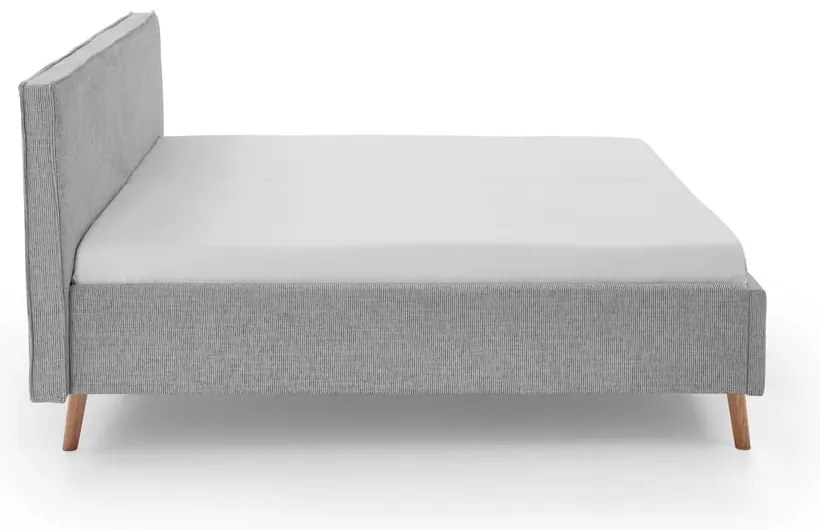 Svetlosivá čalúnená dvojlôžková posteľ s úložným priestorom s roštom 180x200 cm Riva – Meise Möbel