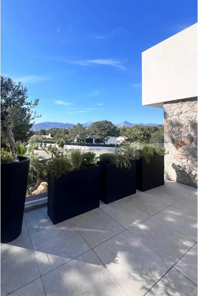 Kvetináč ELEMENTO, sklolaminát, šírka 88 cm, antracit