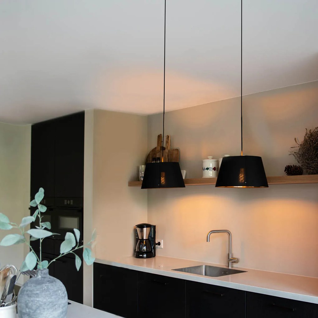 Moderné závesné svietidlo čierne - Lofty