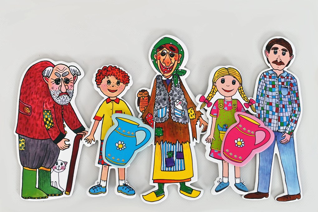 MARIONETINO Bábky a kulisy k rozprávke Janko a Marienka