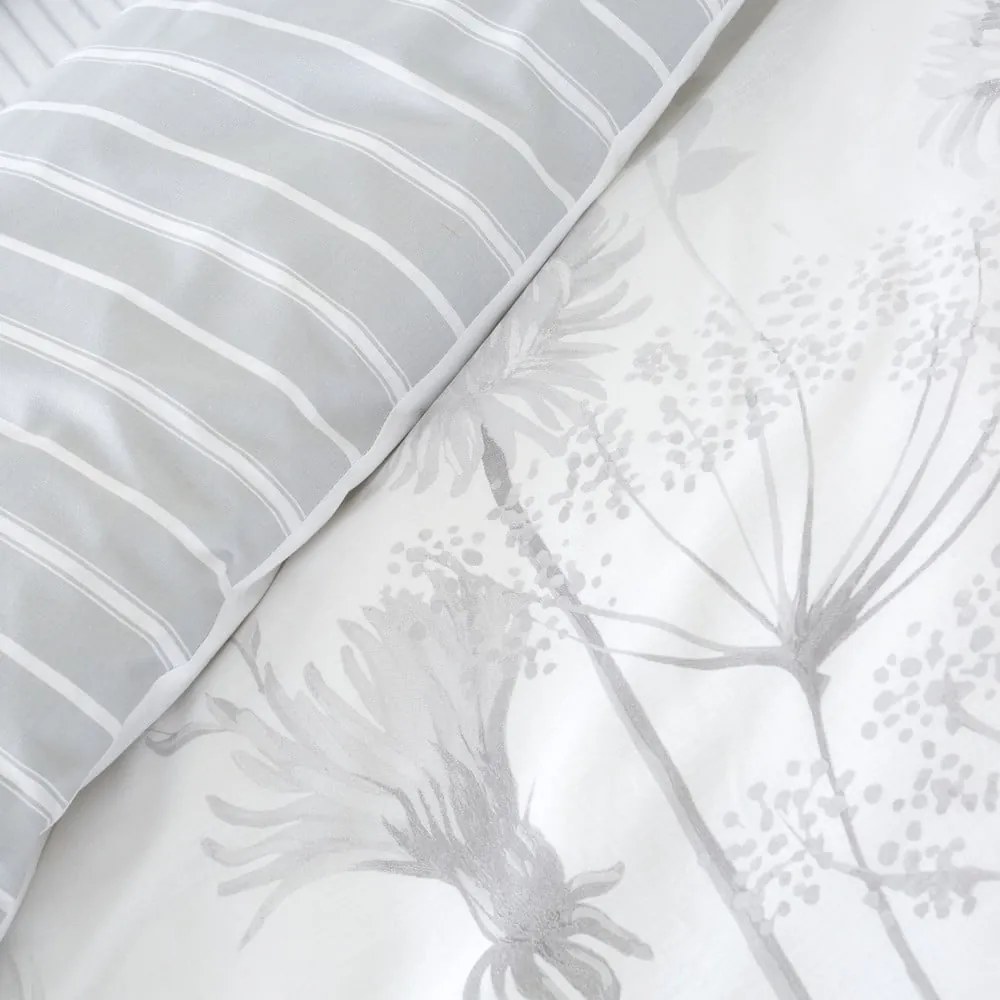 Bielo-sivé obliečky Catherine Lansfield Meadowsweet Floral, 200 x 200 cm
