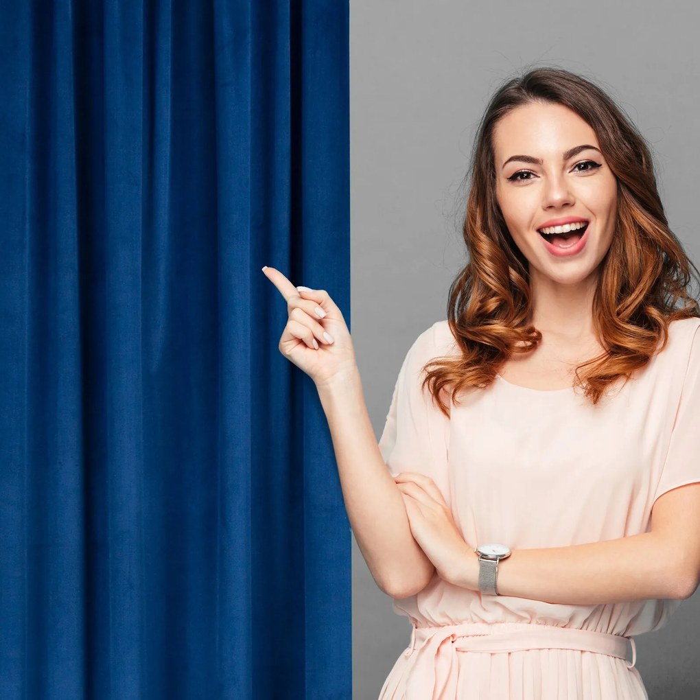 ZATEMŇOVACÍ ZÁVES NA PÁSKE MADLEN 140X300 CM KRÁĽOVSKÁ MODRÁ