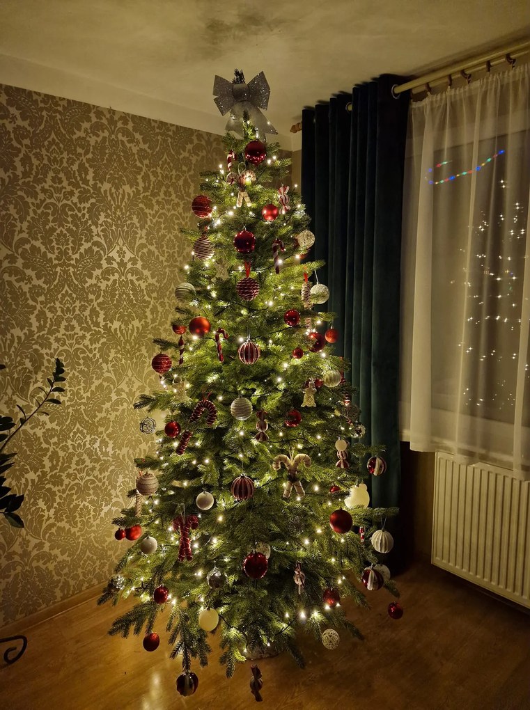 Umelý vianočný stromček- Smrek ako živý 100% 3D- 230cm