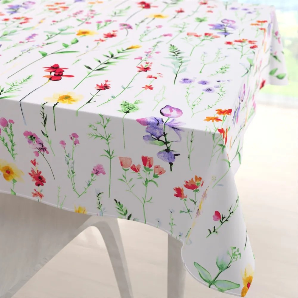Biante Bavlnený štvorcový obrus Sandra SA-492 Kvetovaná lúka na bielom 140x140 cm