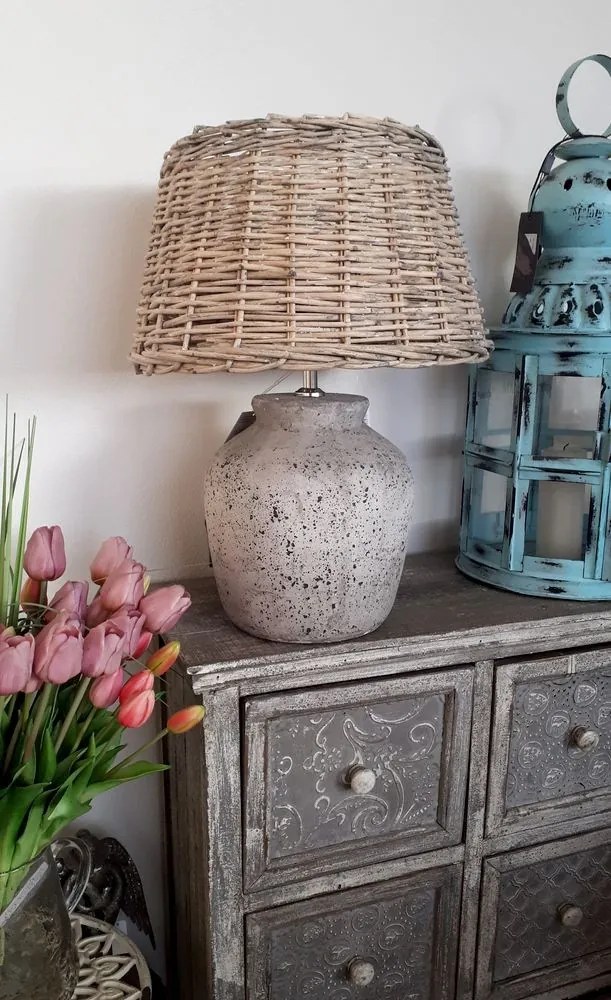 Tiene v romantickom štýle -38 * 22cm / E27