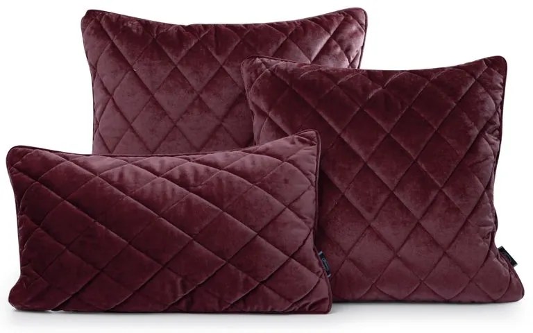 Dekorstudio Dekoračná obliečka na vankúš VELVET27 v bordovej farbe