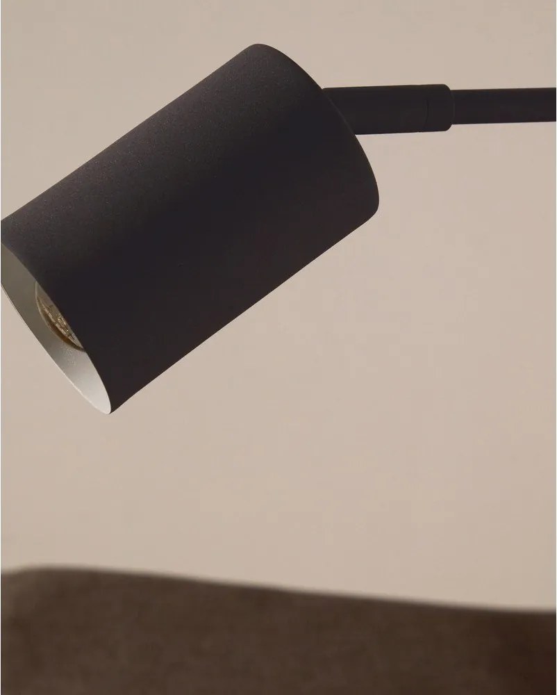 Čierna kovová stolová lampa (výška 49 cm) Manie – Kave Home