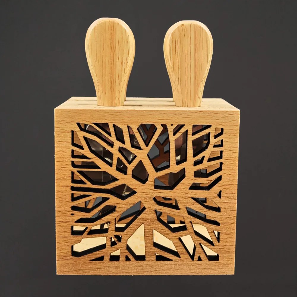 AMADEA Drevený syrový set s motívom vetvičky, masívne drevo, 15,5 cm