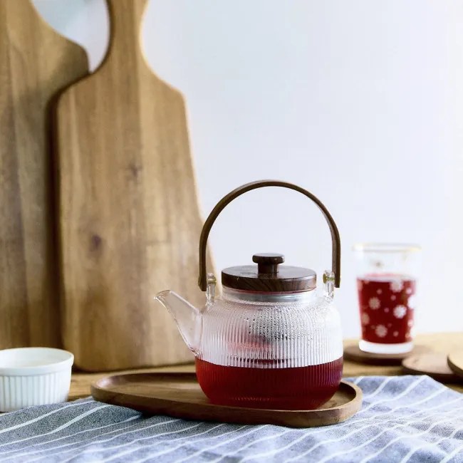 Džbán ELSIE s dreveným vekom 891255 880 ml