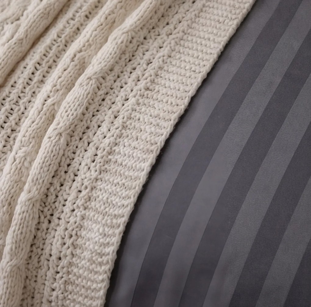 INTERMEDIC SK Hotelové povlečenie damašek tmavo sivé 140x200/70x90 cm