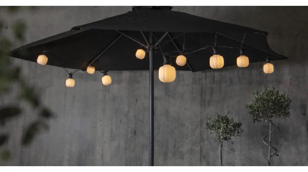 Čierna vonkajšia svetelná LED reťaz Star Trading Circus Maxi, dĺžka 5 m