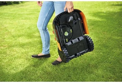 Robotická kosačka Worx Landroid L1000 WR147E.1 s Wi-Fi a Bluetooth 1000 m²