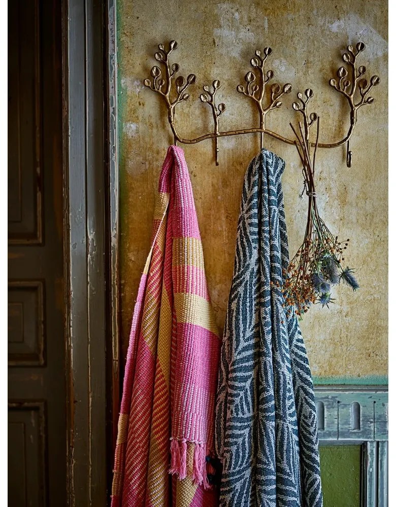 Zelená/béžová deka z recyklovanej bavlny 130x160 cm Ugento – Bloomingville