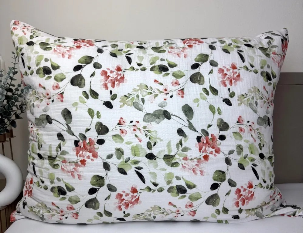 INTERMEDIC SK Mušelínová obliečka na vankúš Kvety 45x65 cm – 100 % bavlna