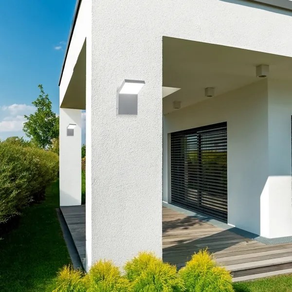 Brilagi - LED vonkajšie nástenné svietidlo RIANO LED/8W/230V strieborné IP65