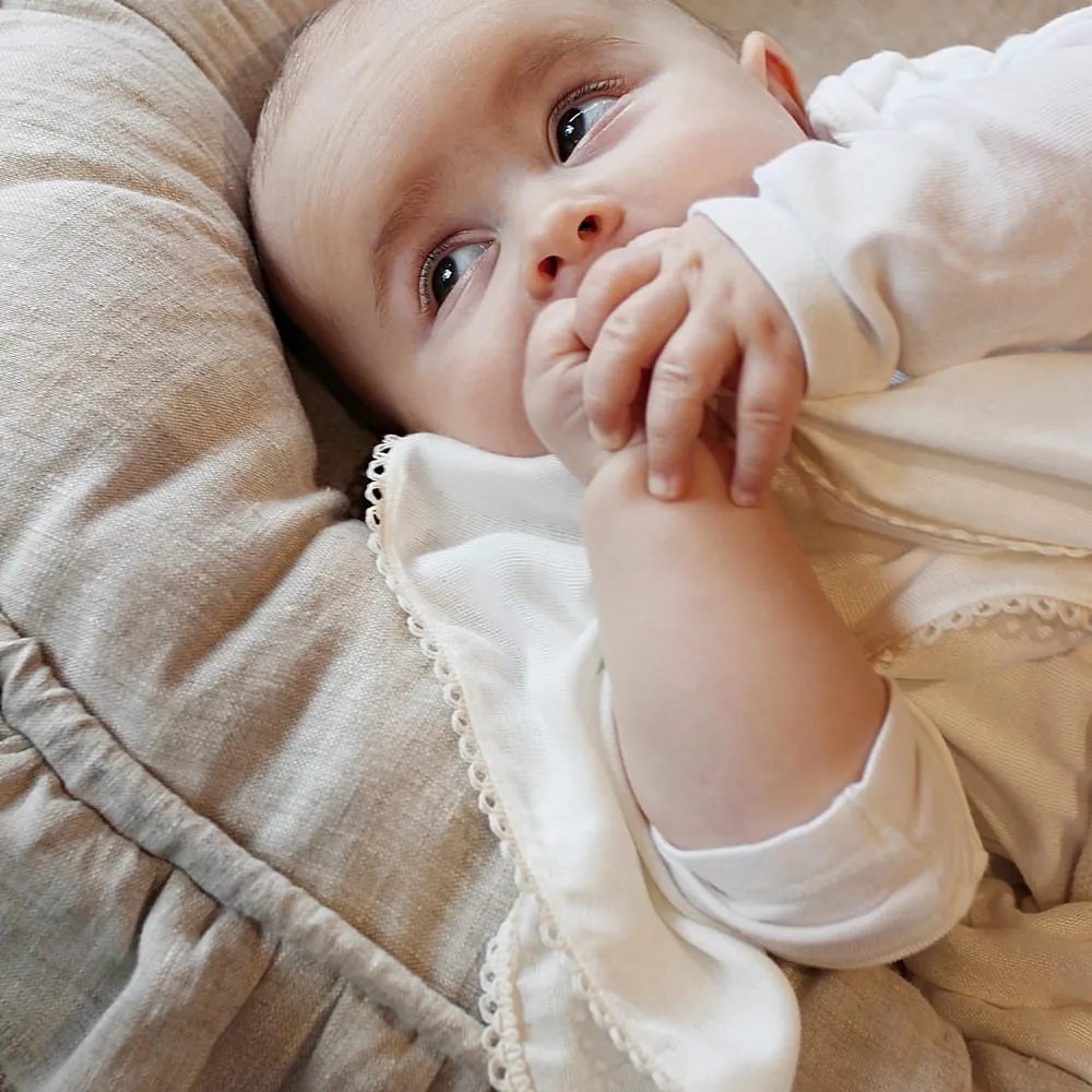 Bambusová plienka s čipkou vanilka 43x43cm