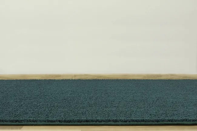 Metrážny koberec Phuket 40 shaggy zelený