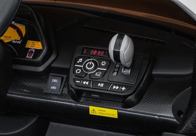 Elektrické autíčko Lamborghini Veneno biele