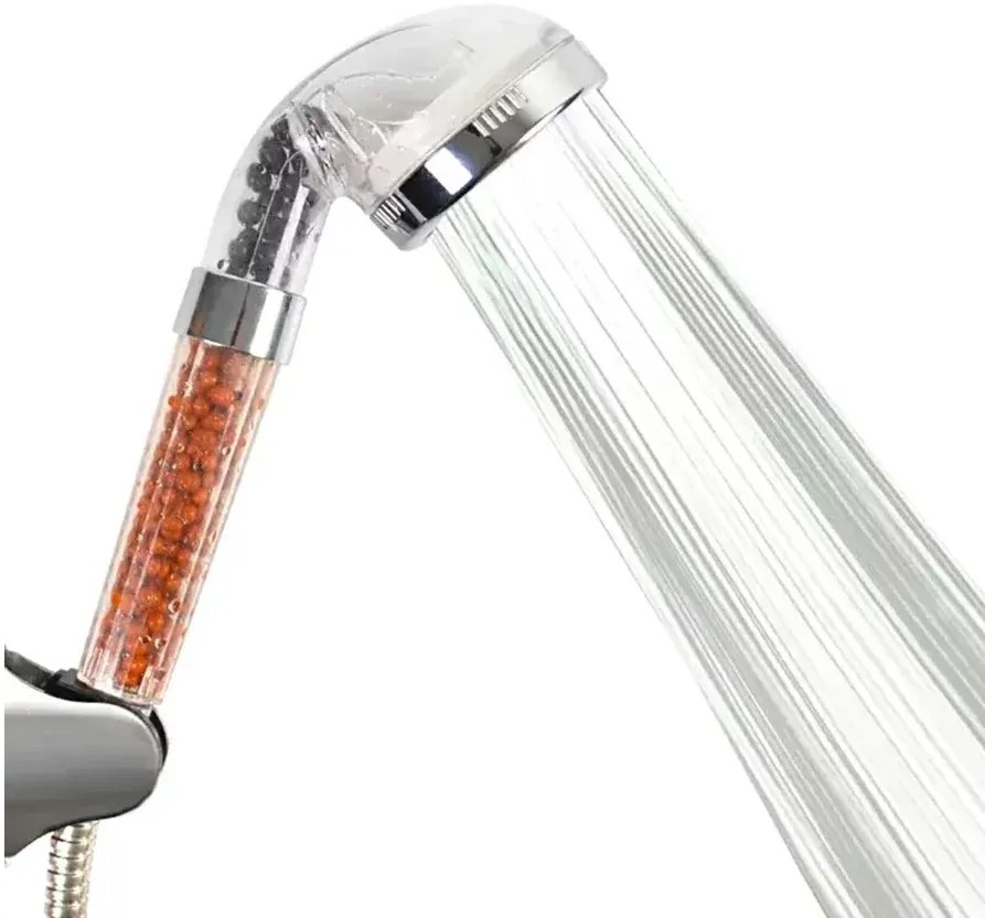 Sprchová hlavica s ekologickým filtrom s minerálmi