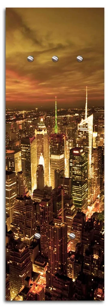 Gario Vešiak na stenu New York v noci Rozmery: 25 x 70 cm