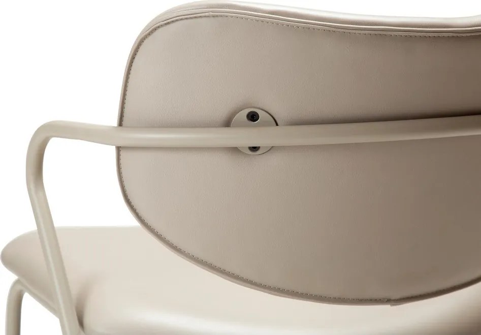 Béžové kreslo z imitácie kože Zed – DAN-FORM Denmark