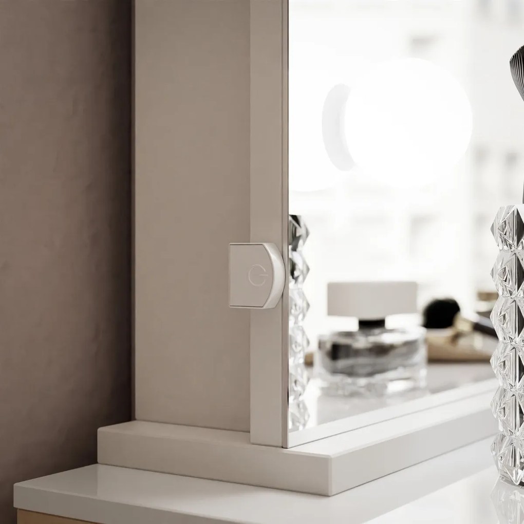 TOALETNÝ STOLÍK NESSIE ELITE 2 BIELY LESK + ZLATÝ