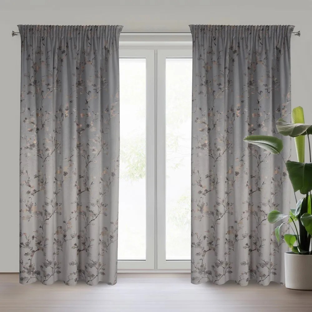 ZATEMŇOVACÍ ZÁVES NA PÁSKE SELENA 140X270 CM VZOROVANÁ