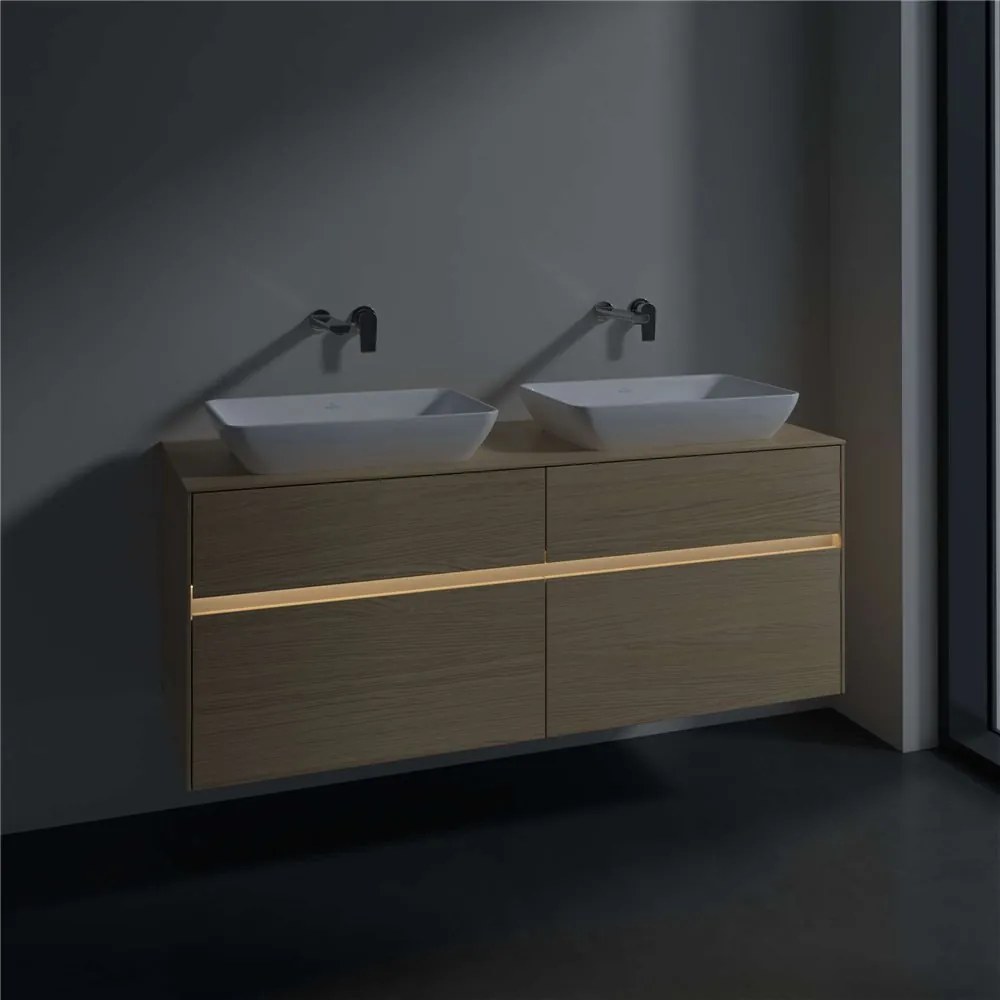 VILLEROY &amp; BOCH Collaro závesná skrinka pod dve umývadlá na dosku, 4 zásuvky, s LED osvetlením, 1400 x 500 x 548 mm, Nordic Oak, C119B0VJ