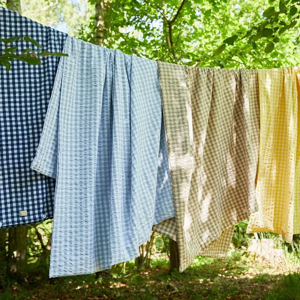 Žlto-biele krepové obliečky na jednolôžko 140x200 cm Bæk&amp;Bølge – JUNA