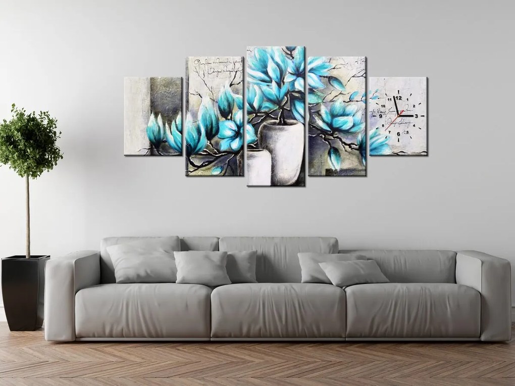 Gario Obraz s hodinami Modré magnólie vo vázach - 5 dielny Rozmery: 150 x 105 cm
