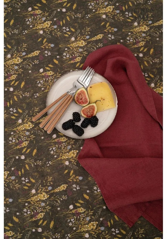 Ľanový obrus 140x300 cm Woodland – Linen Tales