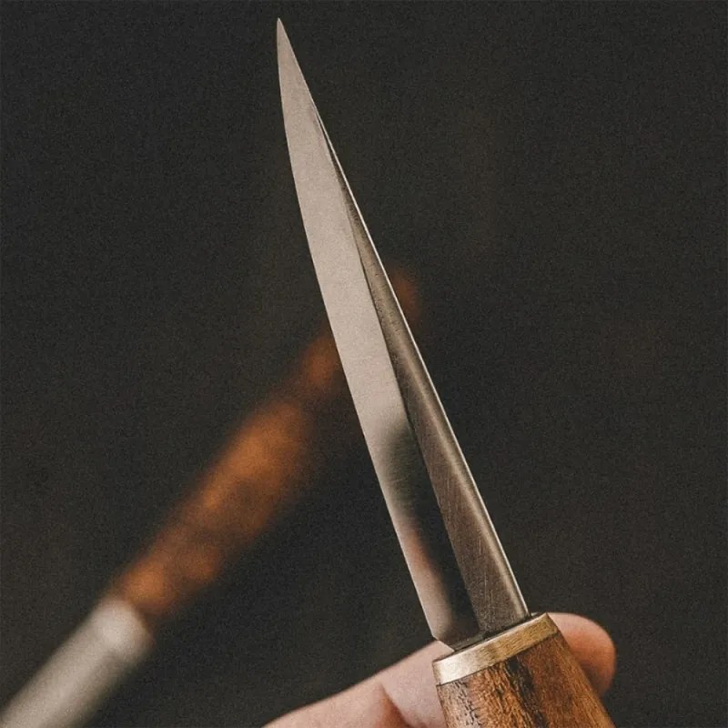 Fínsky vyrezávací nôž Roselli Carving, krátky