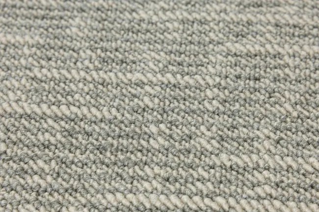 Metrážny koberec Linen 920 sivý