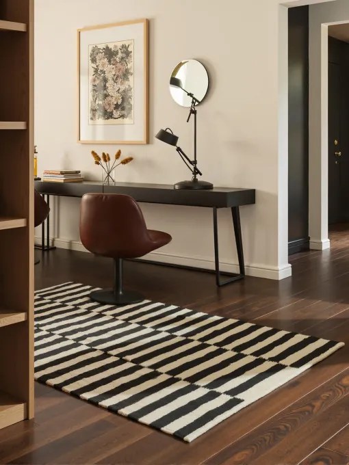 Obojstranný koberec Hanse Home Vika čierny / naturálny / biely