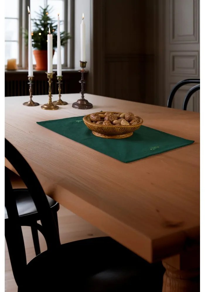 Prestieranie s vianočným motívom s prímesou bavlny 30x43 cm Christmas Fable – JUNA