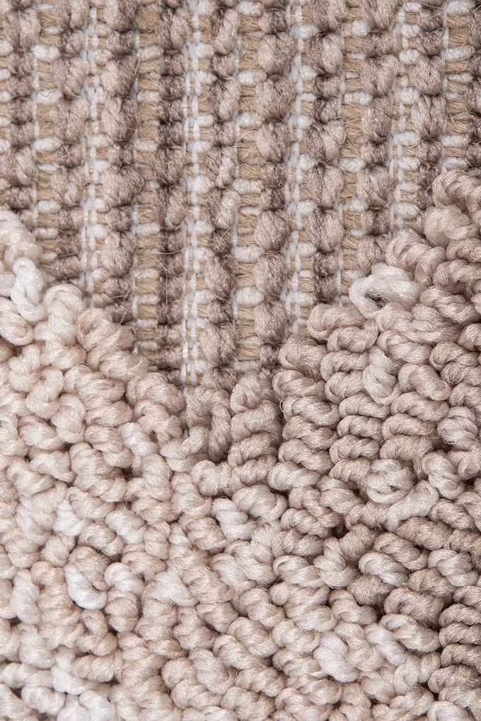 Koberec Benita 095A D.BEIGE/CREAM rozmery koberec: 160x230 cm