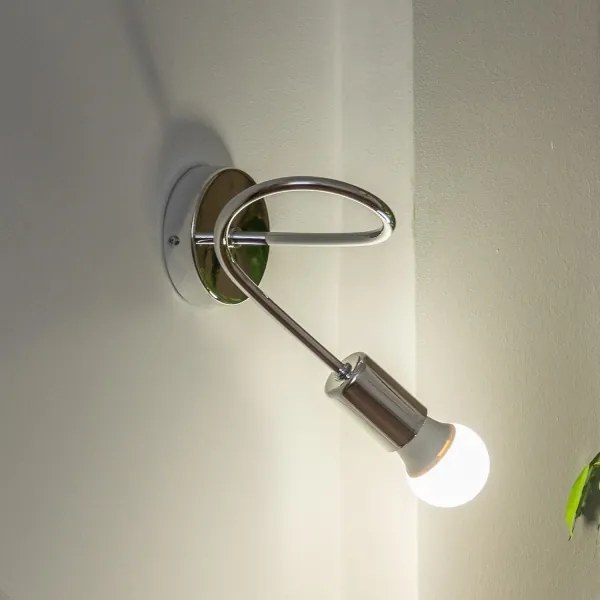 Nástenné svietidlo OXFORD 1xE27/15W/230V lesklý chróm