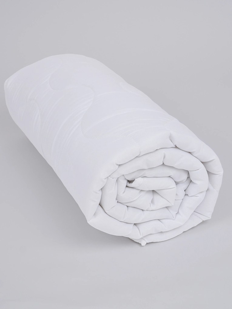 Letná francúzska prešívaná prikrývka z dutého vlákna Classic – 220 x 200 cm