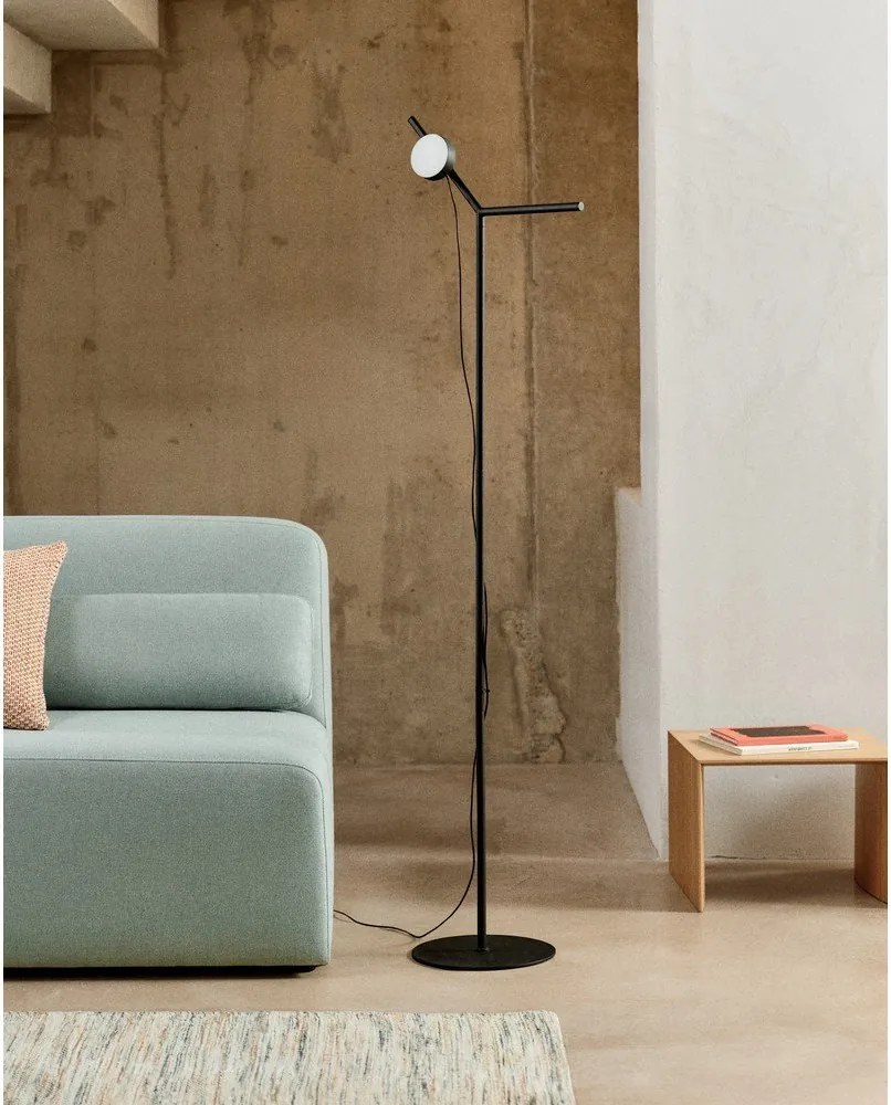 Čierna LED stmievateľná stojacia lampa (výška 160 cm) Orey – Kave Home