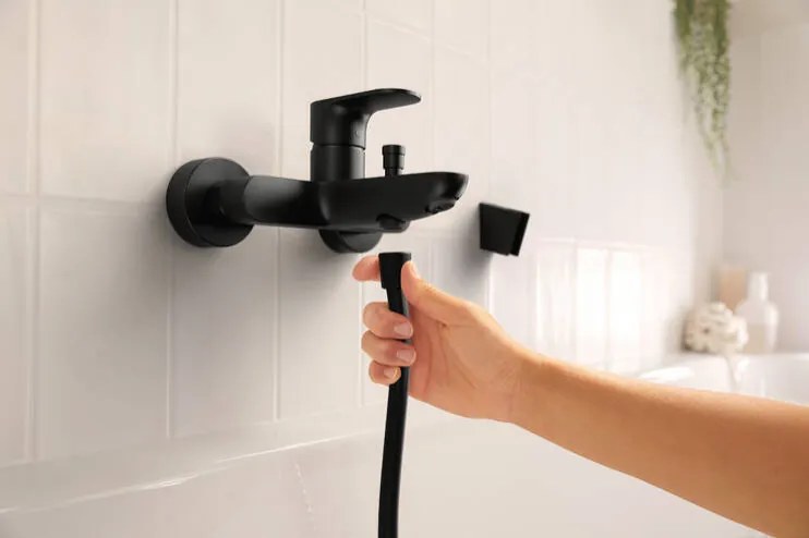 Hansgrohe Rebris S, nástenná vaňová batéria, čierna matná, 72440670