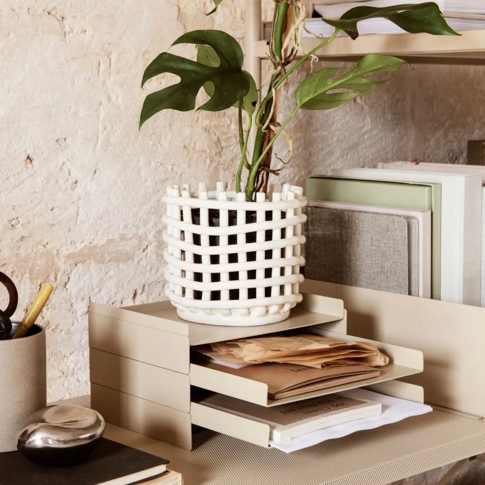 ferm LIVING Keramický kôš Off White Small