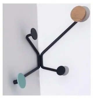 Čierny rohový nástenný vešiak s mentolovozeleným detailom Gazzda Hook