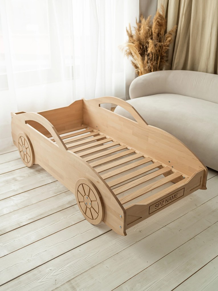 Woodisio Posteľ pre chlapca AUTO - buk Farba: Tranparentný matný lak, Variant: 200 x 70