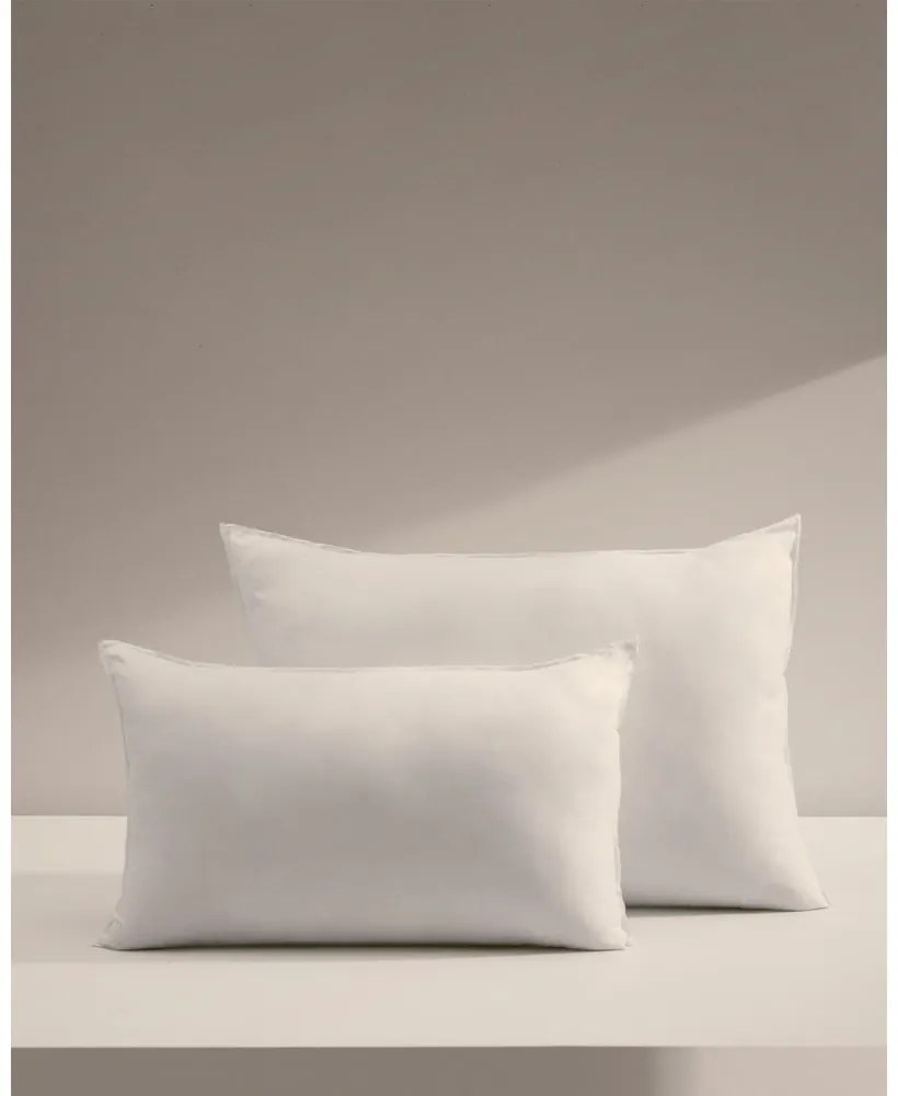 Vankúš 50x80 cm Fluff – Kave Home