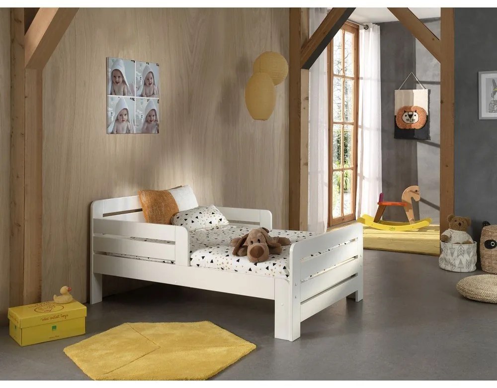 Biela rastúca detská posteľ z borovicového dreva s úložným priestorom s matracom/s roštom Jumper – Vipack