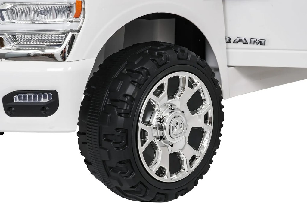 Ramiz Vozidlo RAM 3500 Biela