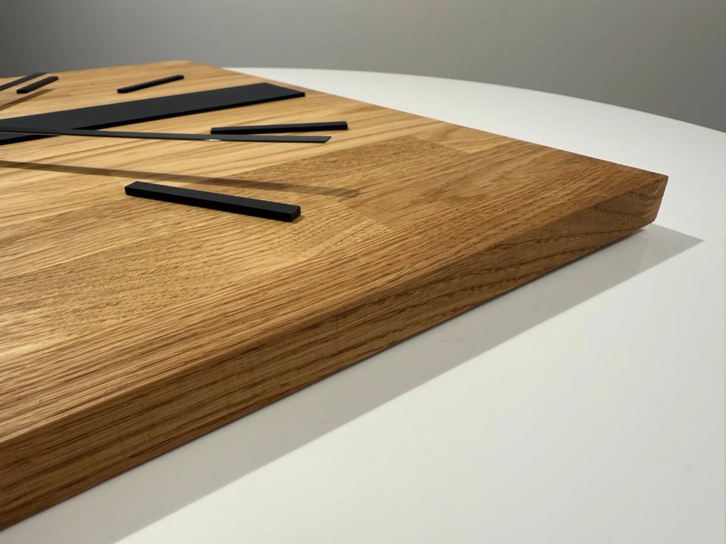 Dekorstudio Elegantné drevené hodiny DUB klasik SQ 50cm - čierne