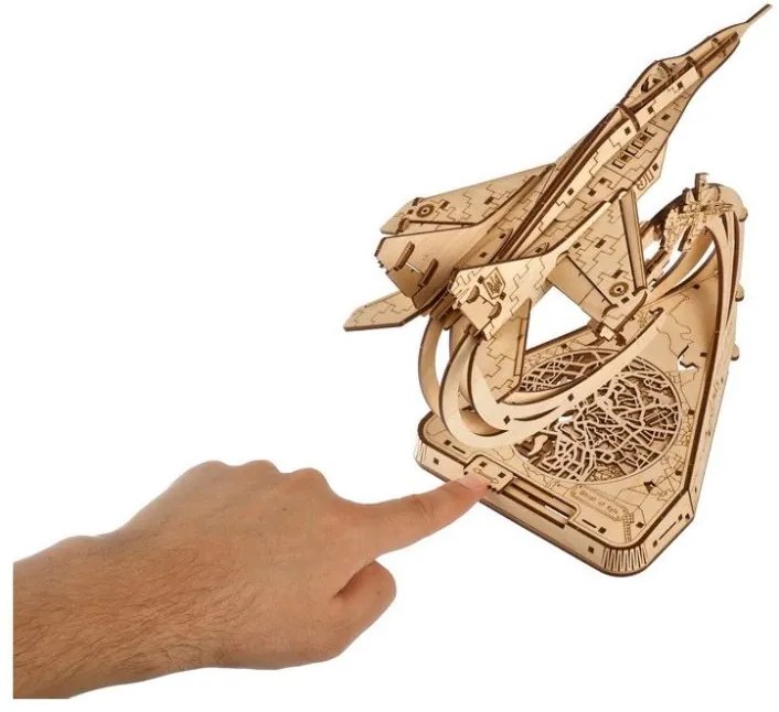 Ugears 3D drevené mechanické puzzle The Ghost of Kyiv