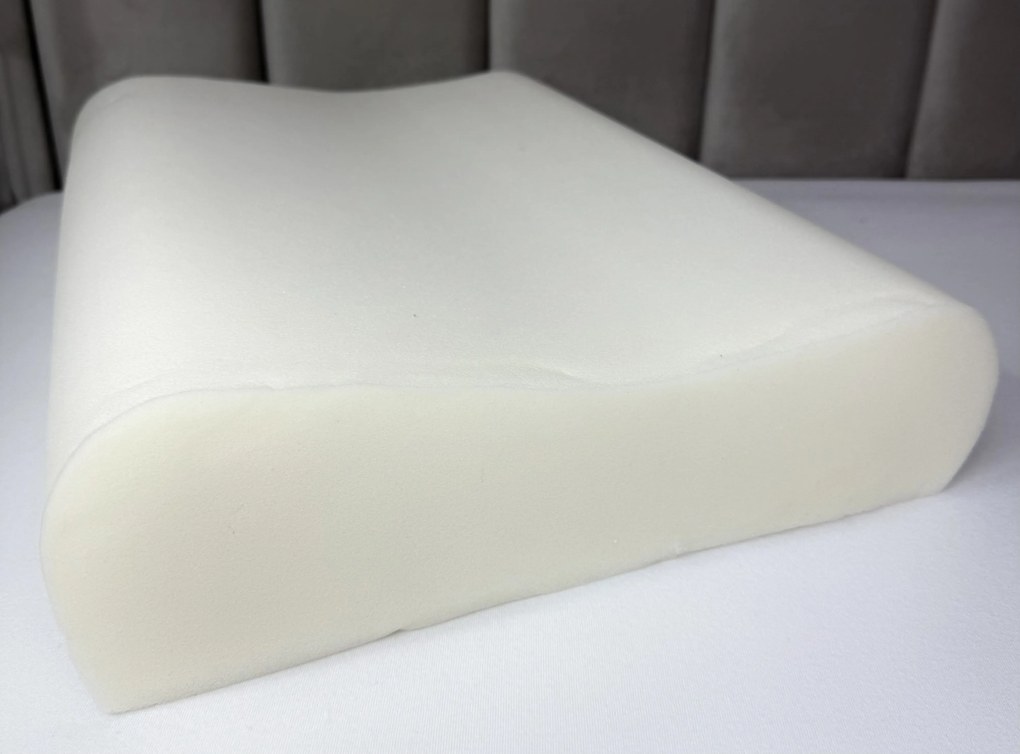 INTERMEDIC SK Anatomický vankúš Aloe Vera 39x49/11 cm – tvarovaná PUR pena