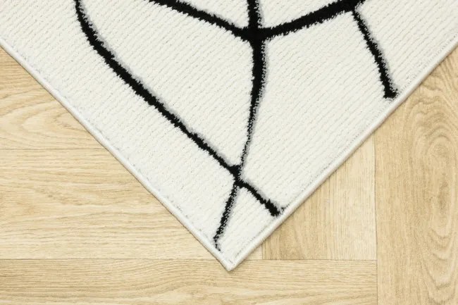 Koberec Misha O119A krémový / čierny